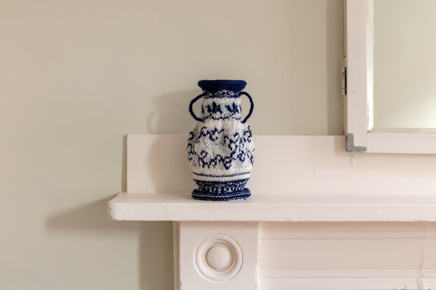 Knitted Vase by Alastair Kwan