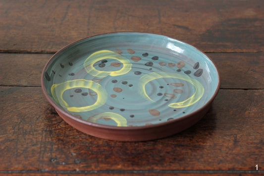 Handmade slipware terracotta plates by Francesca Anfossi (Blue)