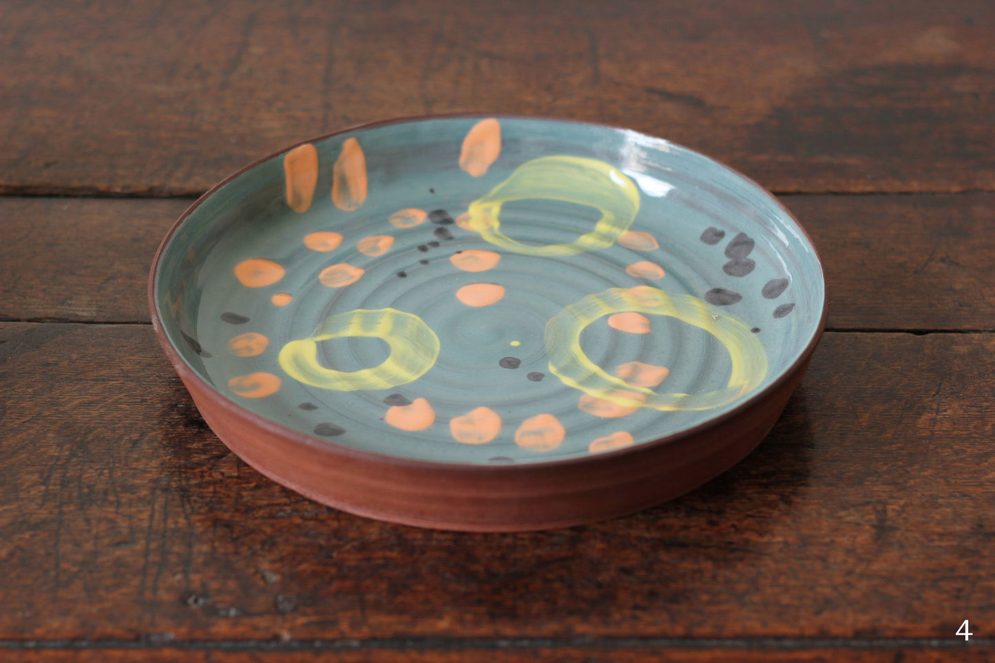 Handmade slipware terracotta plates by Francesca Anfossi (Blue)
