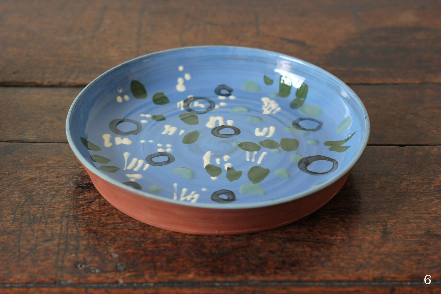 Handmade slipware terracotta plates by Francesca Anfossi (Blue)