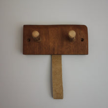 将图片加载到图库查看器，Wooden Coat Hooks by Sam Ayre