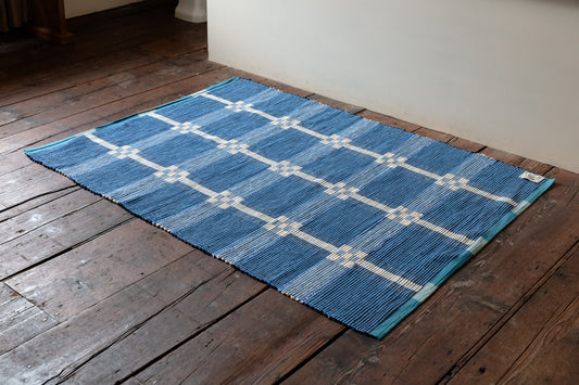 IRIS Rug by Sabine Van der Sande