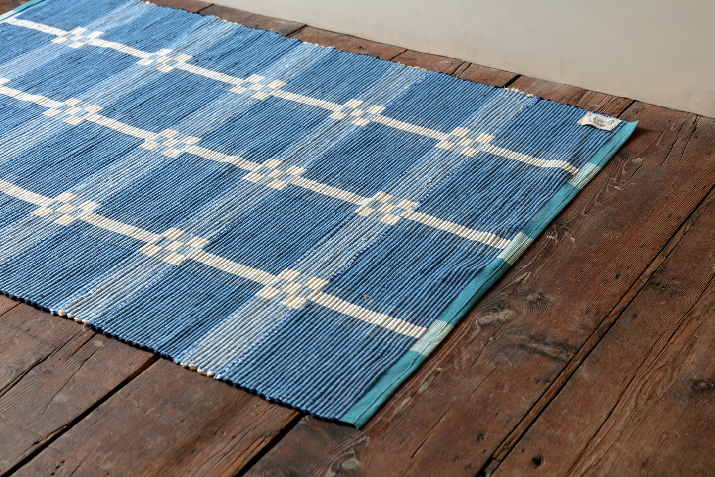 IRIS Rug by Sabine Van der Sande