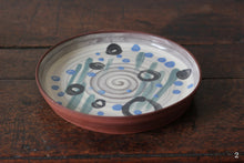 Load image into Gallery viewer, Handmade slipware terracotta plates by Francesca Anfossi (White)